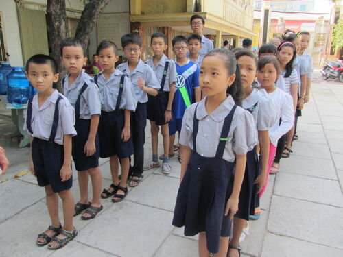 Giúp trẻ em nghèo tại Sài gòn đón Tết