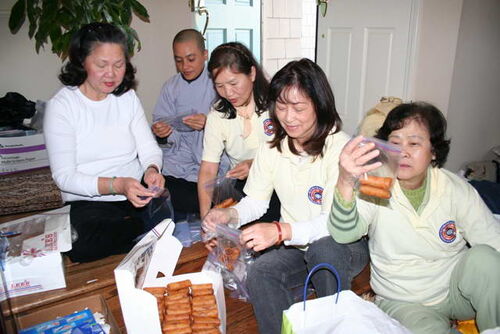Thăm viếng bệnh nhân tâm thần tại Quận Cam (Orange County, California)
